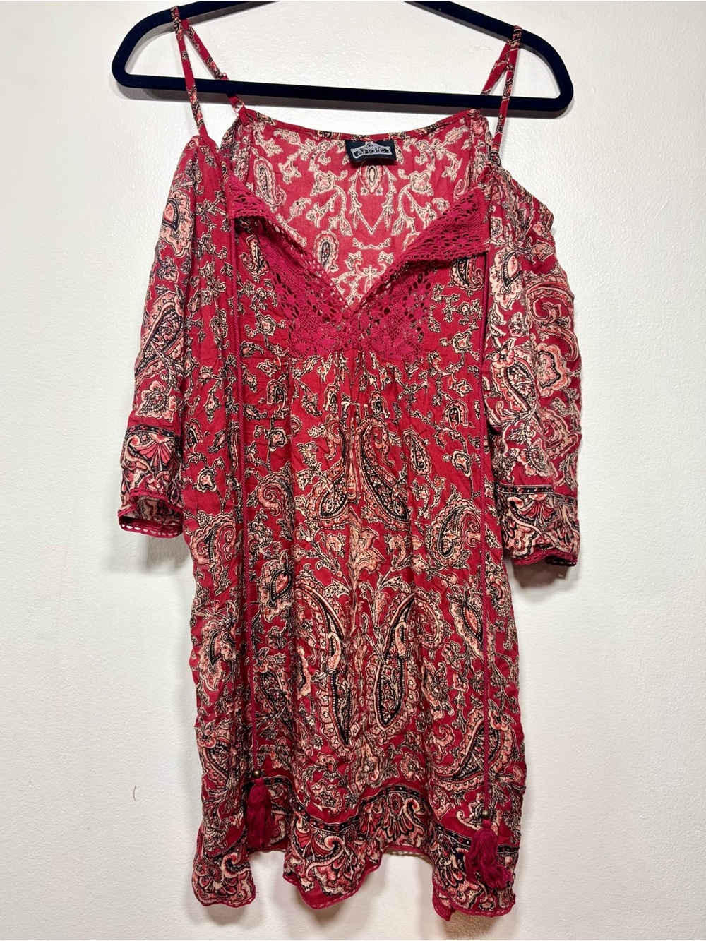 Angie Cold-Shoulder Paisley Sundress